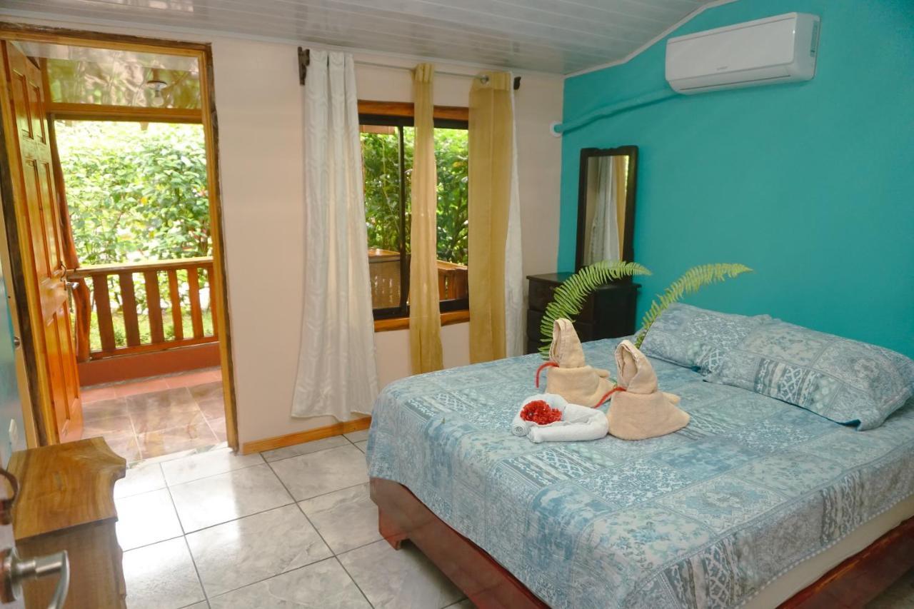 Hotel Gitana Corcovado, Y Tour Operador Drakes Bay Eksteriør billede