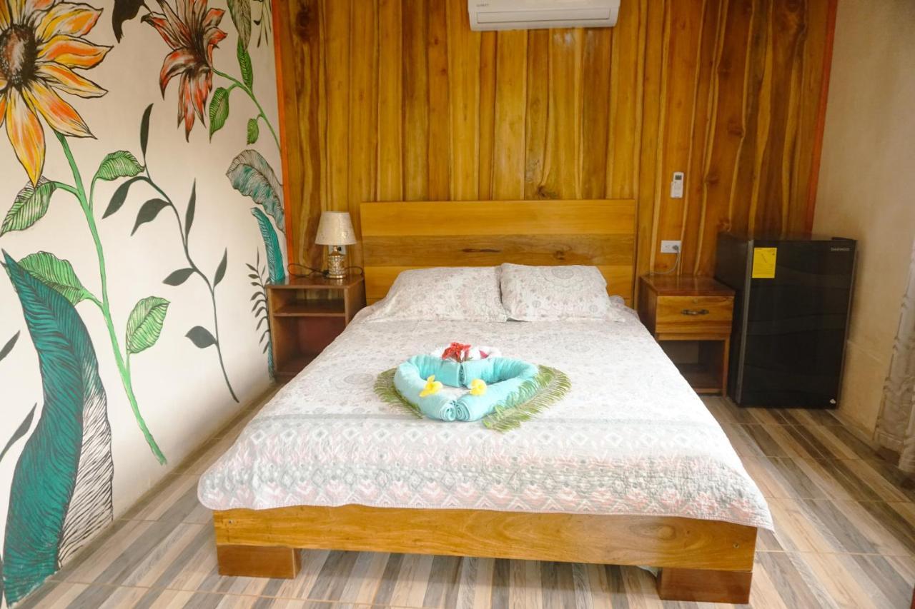 Hotel Gitana Corcovado, Y Tour Operador Drakes Bay Eksteriør billede