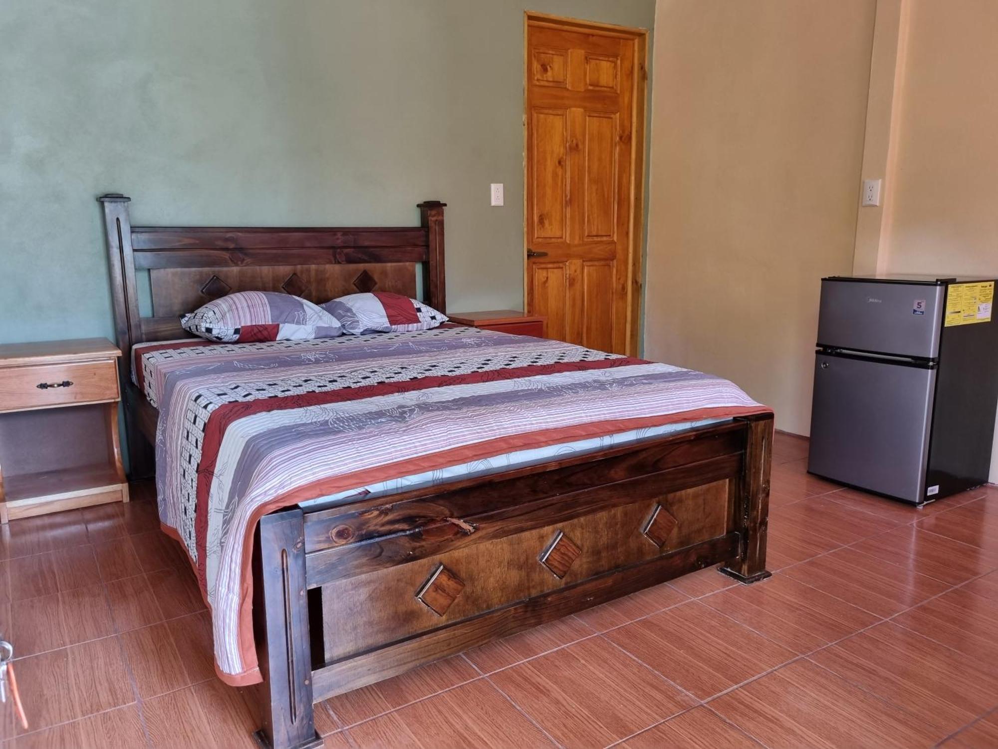Hotel Gitana Corcovado, Y Tour Operador Drakes Bay Eksteriør billede