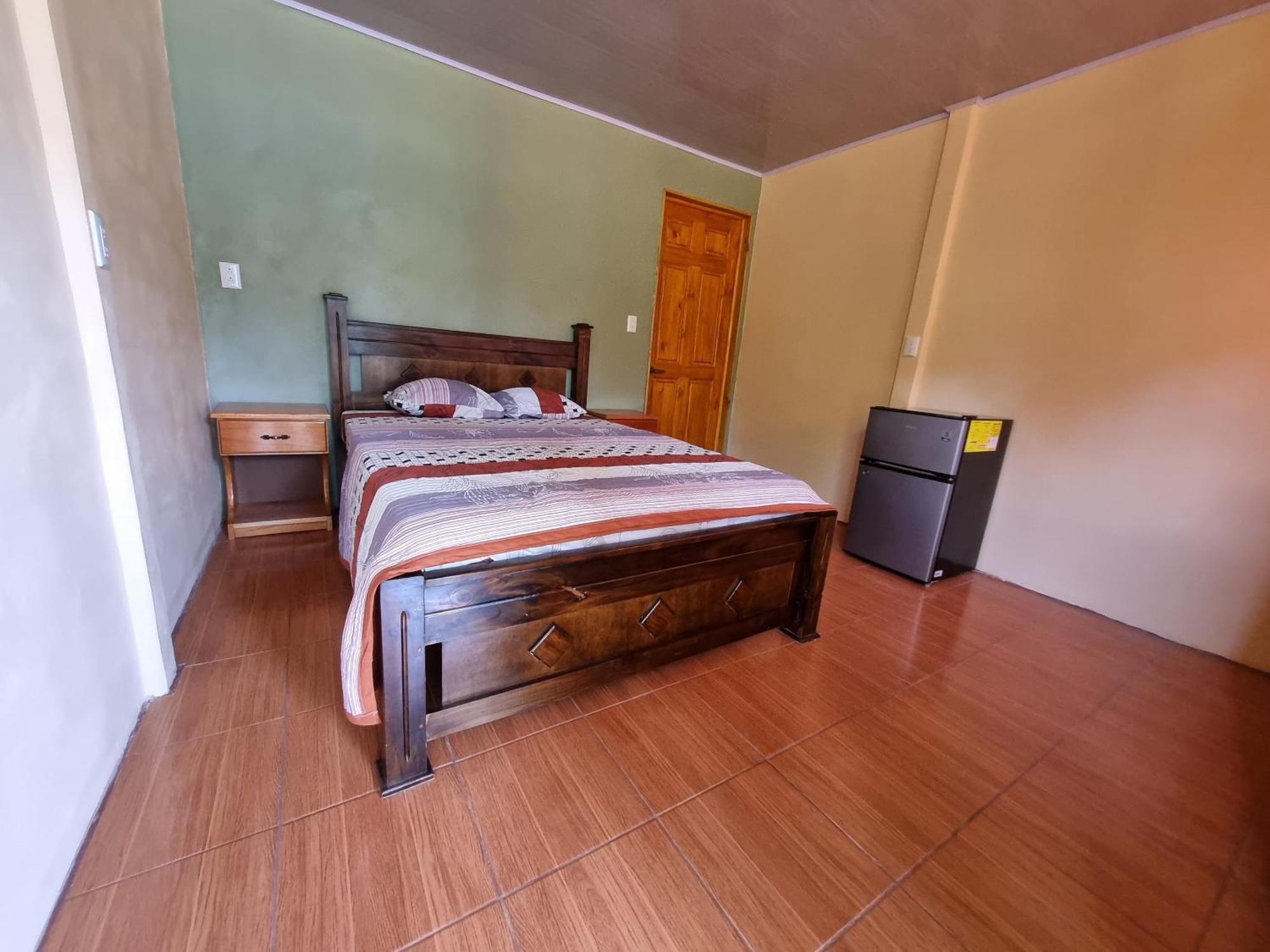 Hotel Gitana Corcovado, Y Tour Operador Drakes Bay Eksteriør billede
