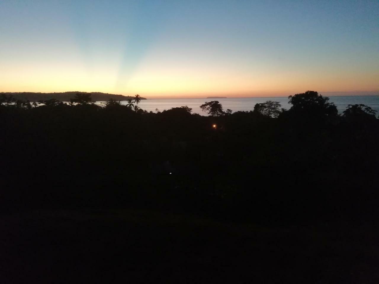 Hotel Gitana Corcovado, Y Tour Operador Drakes Bay Eksteriør billede