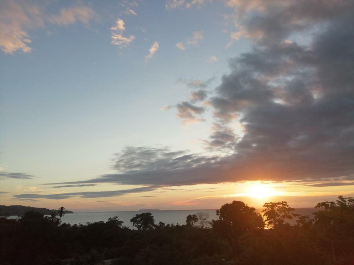 Hotel Gitana Corcovado, Y Tour Operador Drakes Bay Eksteriør billede